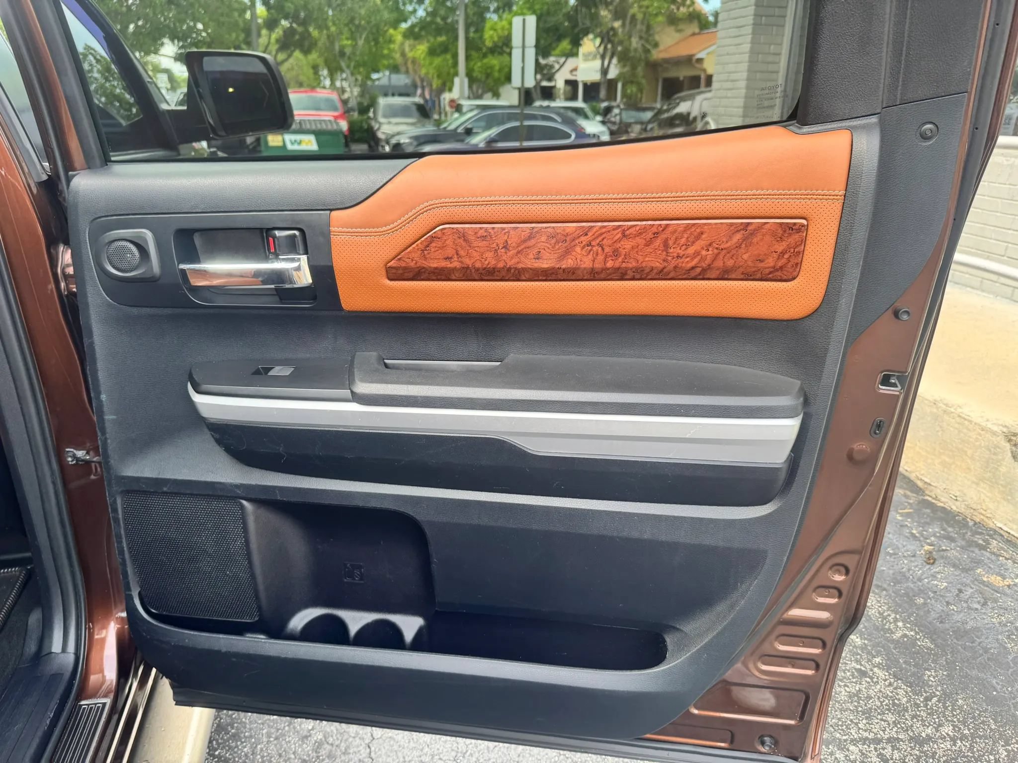 Used 2014 Toyota Tundra 1794 Edition AWD/4WD image 41