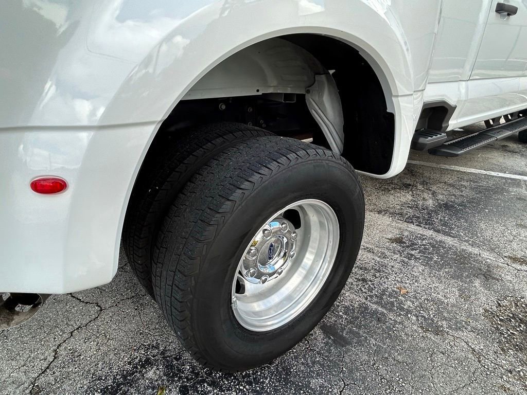 Used 2024 Ford F350 XL image 39