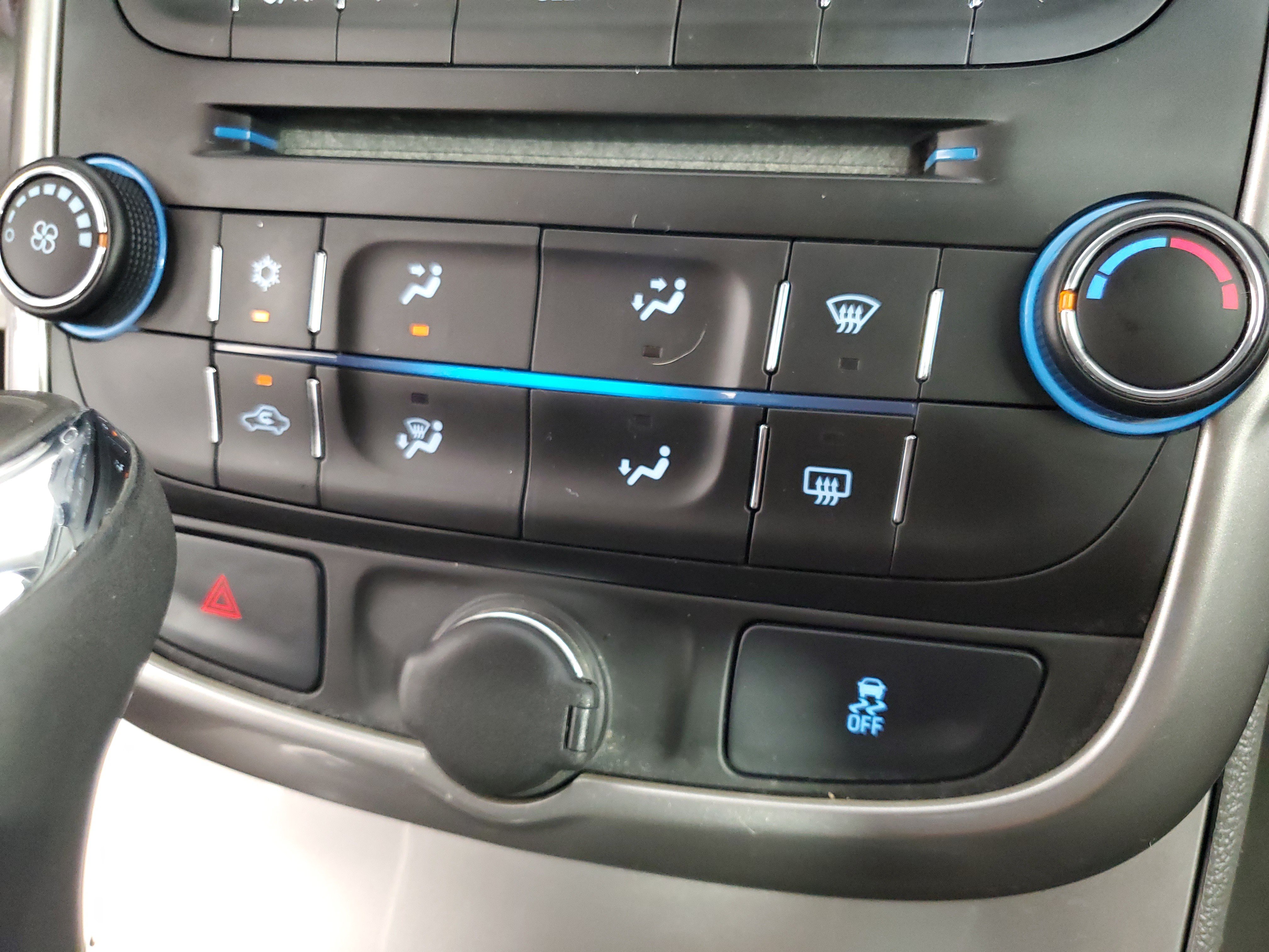 Used 2015 Chevrolet Malibu LS FWD image 18