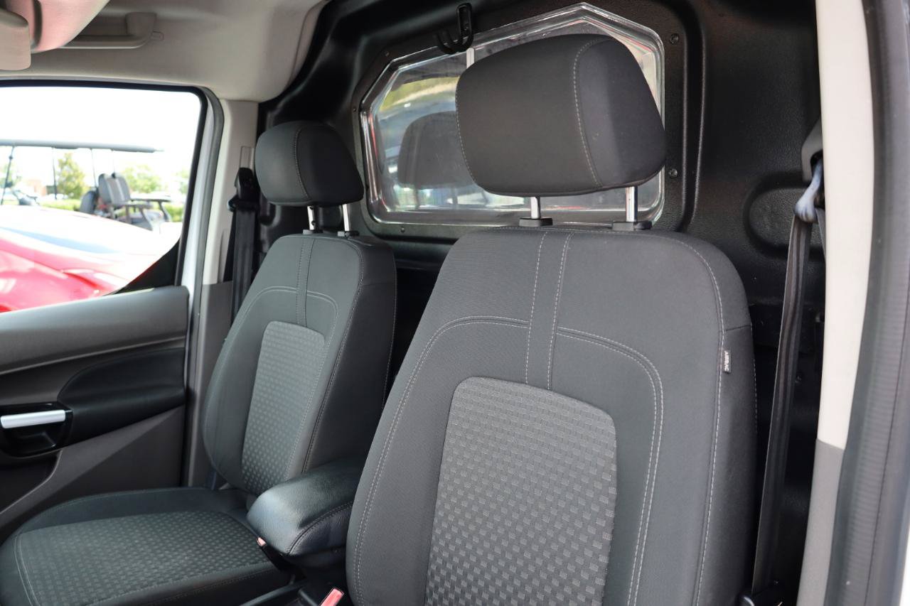 Used 2022 Ford Transit Connect XLT FWD image 5