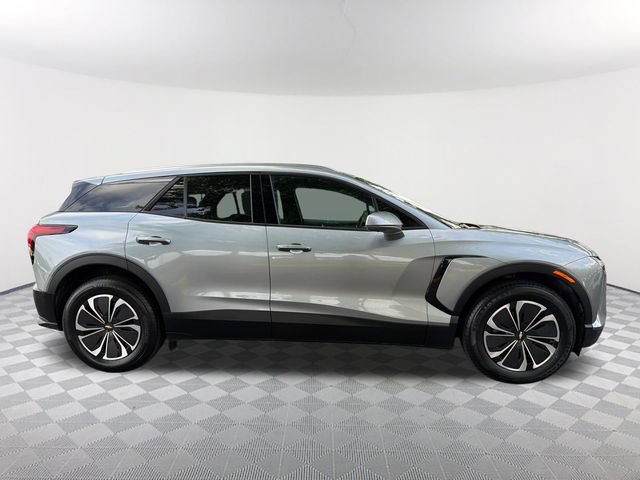 Used 2024 Chevrolet Blazer EV LT AWD/4WD image 4