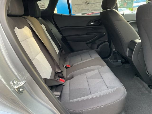 New 2026 Chevrolet Trax RS w/ Driver Confidence Package image 27