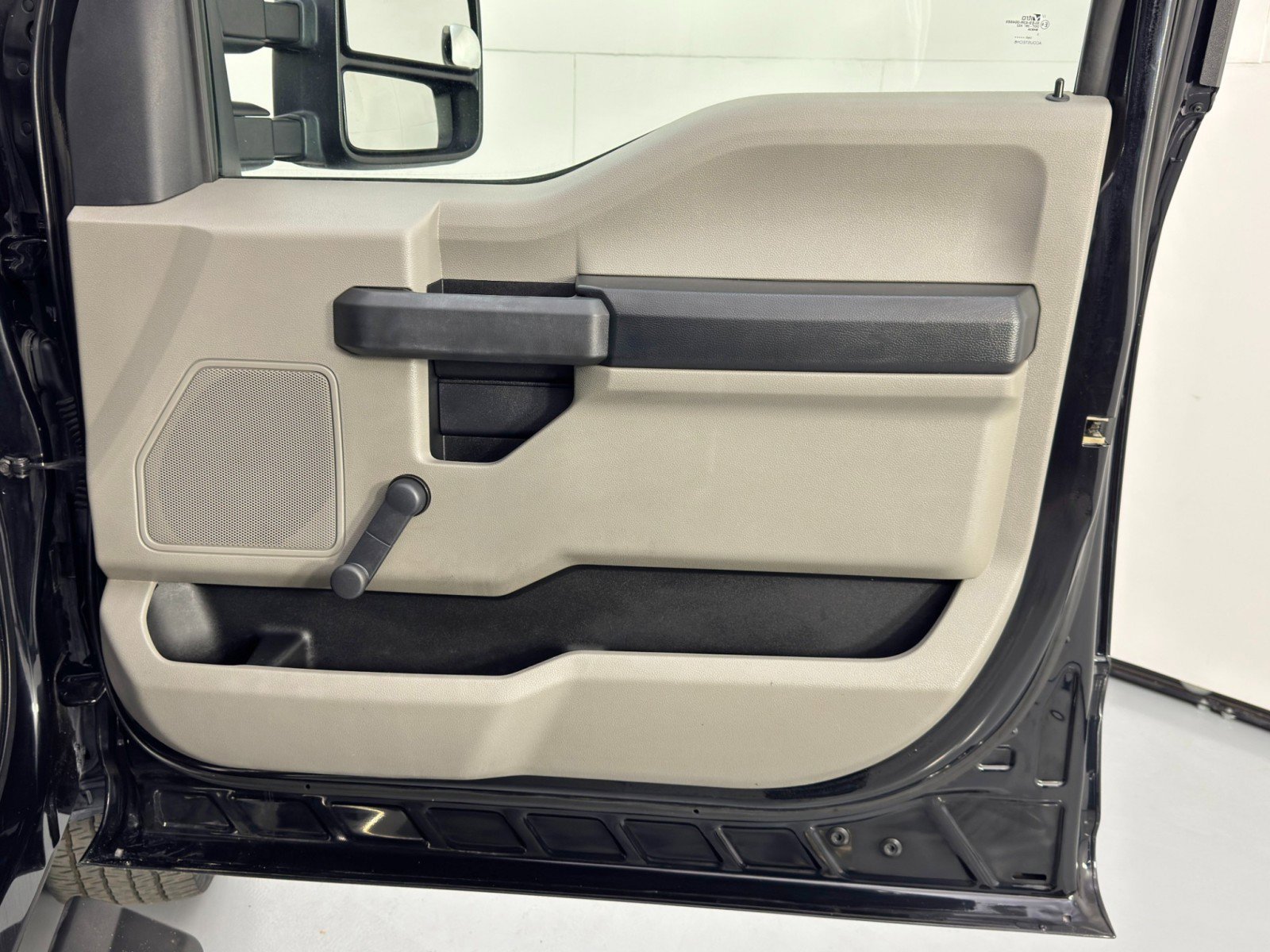 Used 2022 Ford F250 XL w/ STX Appearance Package image 36