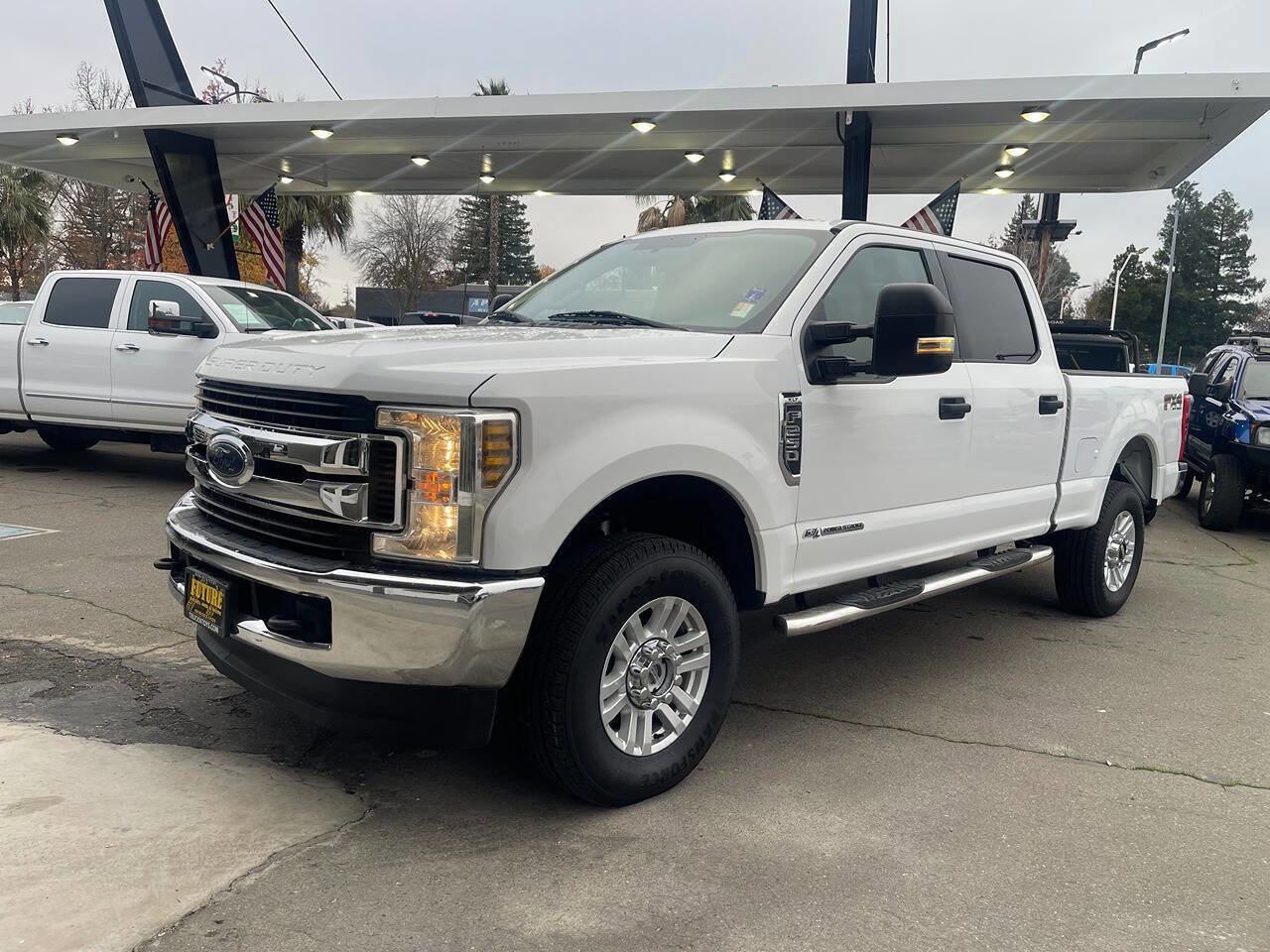 Used 2018 Ford F250 XLT image 2