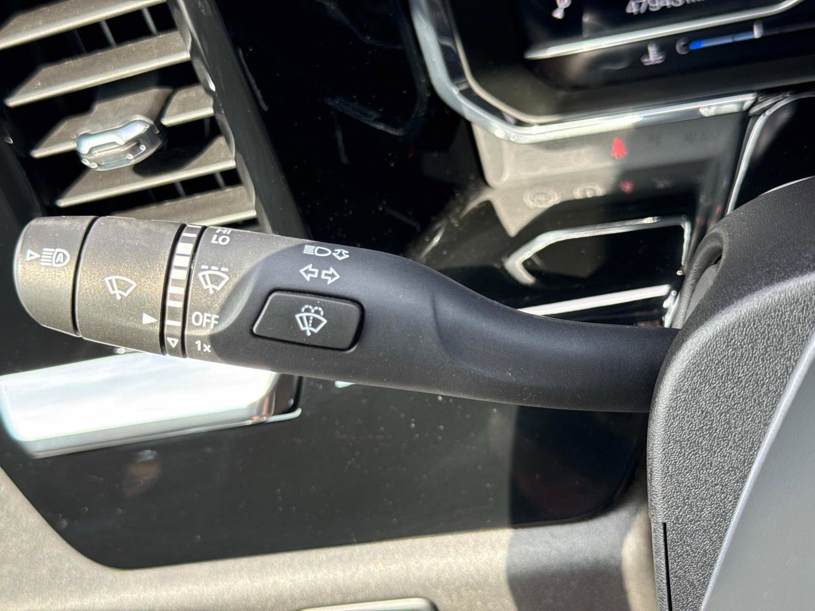 Used 2023 GMC Sierra 1500 Elevation image 8