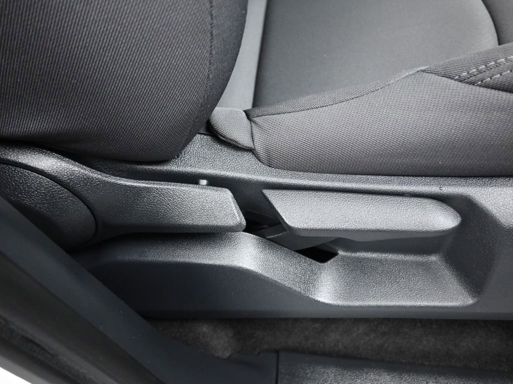 Used 2025 Toyota Tacoma SR image 45