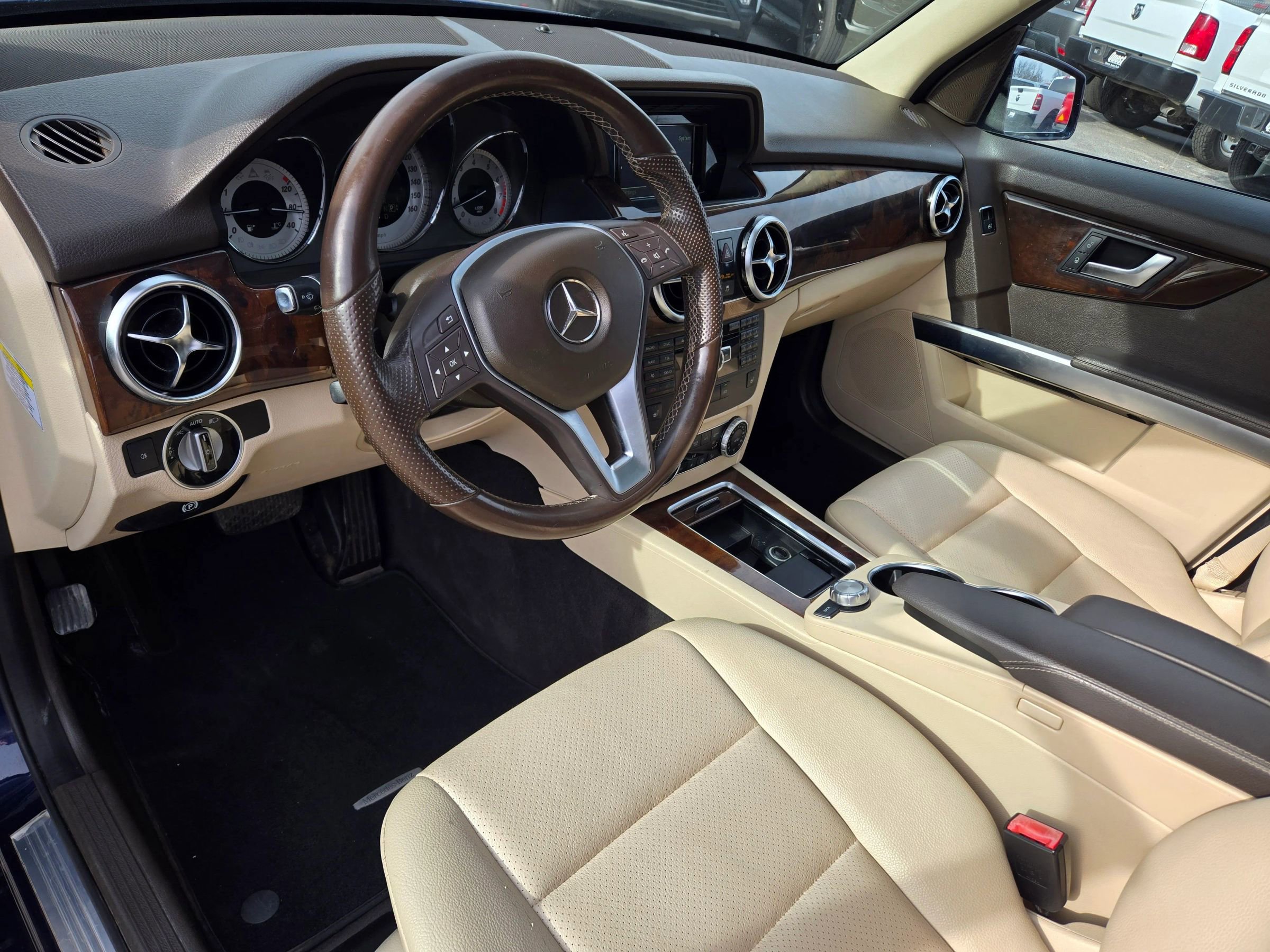 Used 2014 Mercedes-Benz GLK 350 4MATIC w/ Premium 1 Package image 37