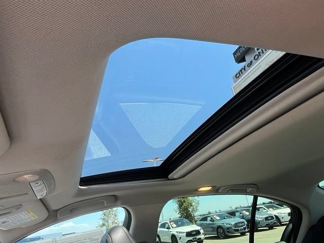 Certified 2019 INFINITI Q50 Signature Edition w/ All Weather Package (L93) RWD image 23