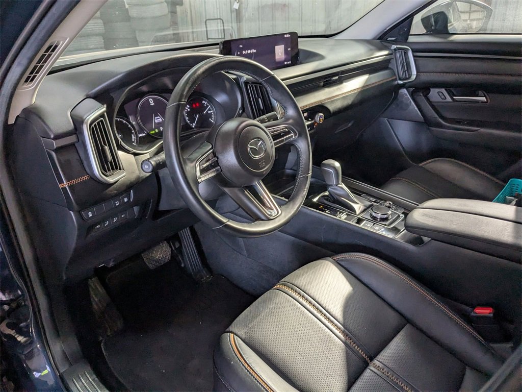 Used 2025 MAZDA CX-50 AWD 2.5 Hybrid w/ Premium Pkg image 13