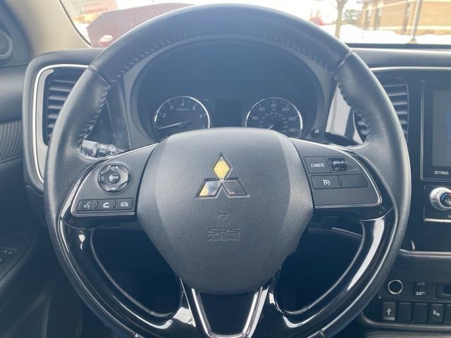 Used 2020 Mitsubishi Outlander SEL image 29