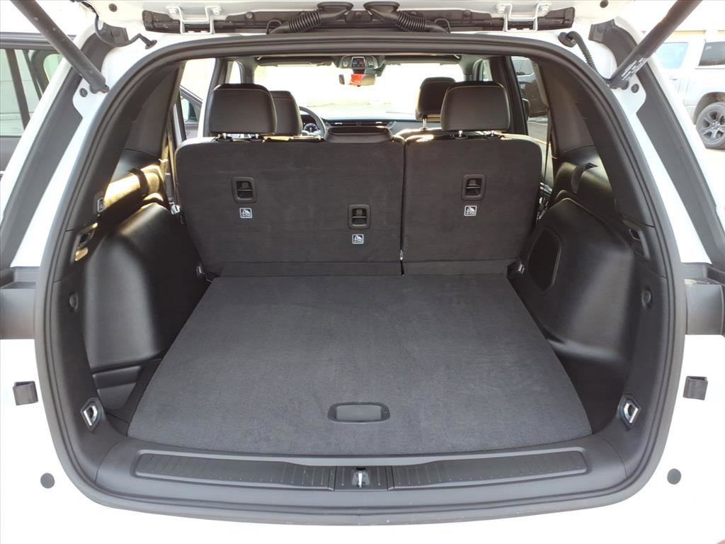 New 2026 Jeep Grand Cherokee Limited Reserve image 13