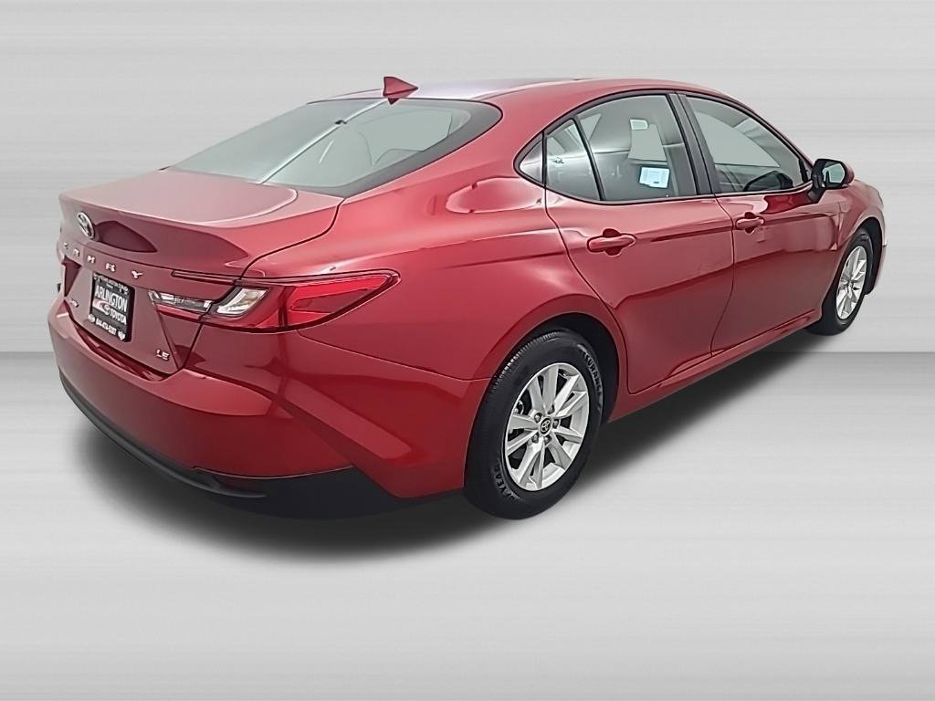 Used 2026 Toyota Camry LE FWD image 5
