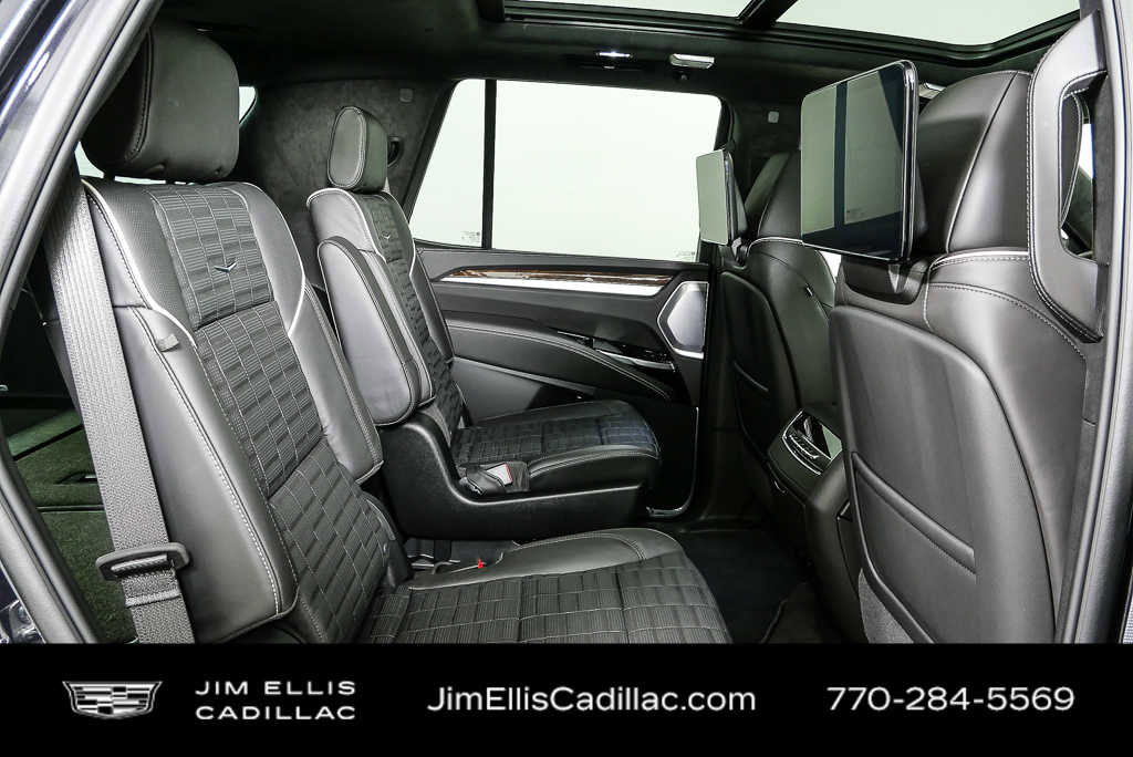 New 2026 Cadillac Escalade Platinum Sport AWD/4WD image 24