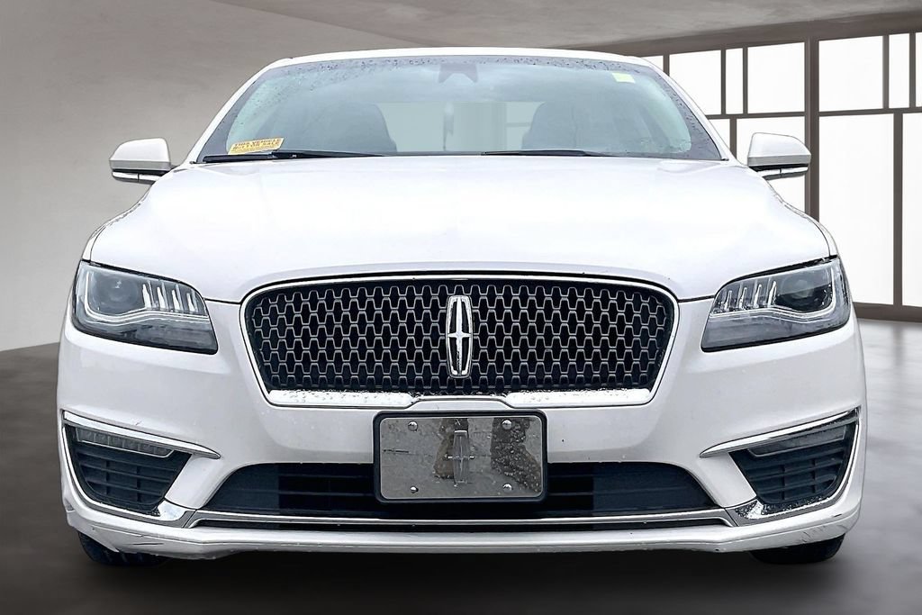 Used 2019 Lincoln MKZ Reserve w/ Reserve Plus Package FWD image 2
