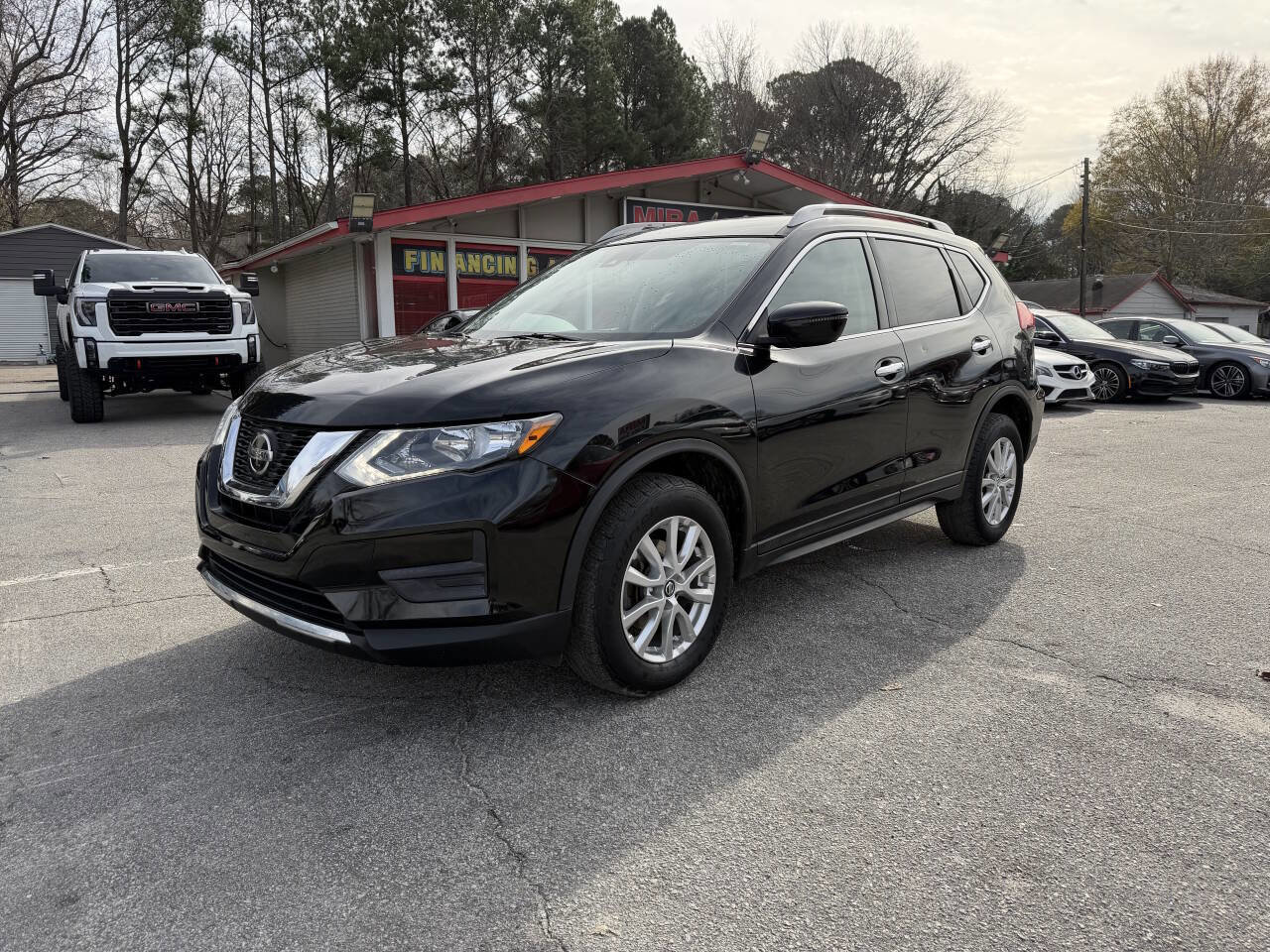 Used 2019 Nissan Rogue S w/ Special Edition Package image 2