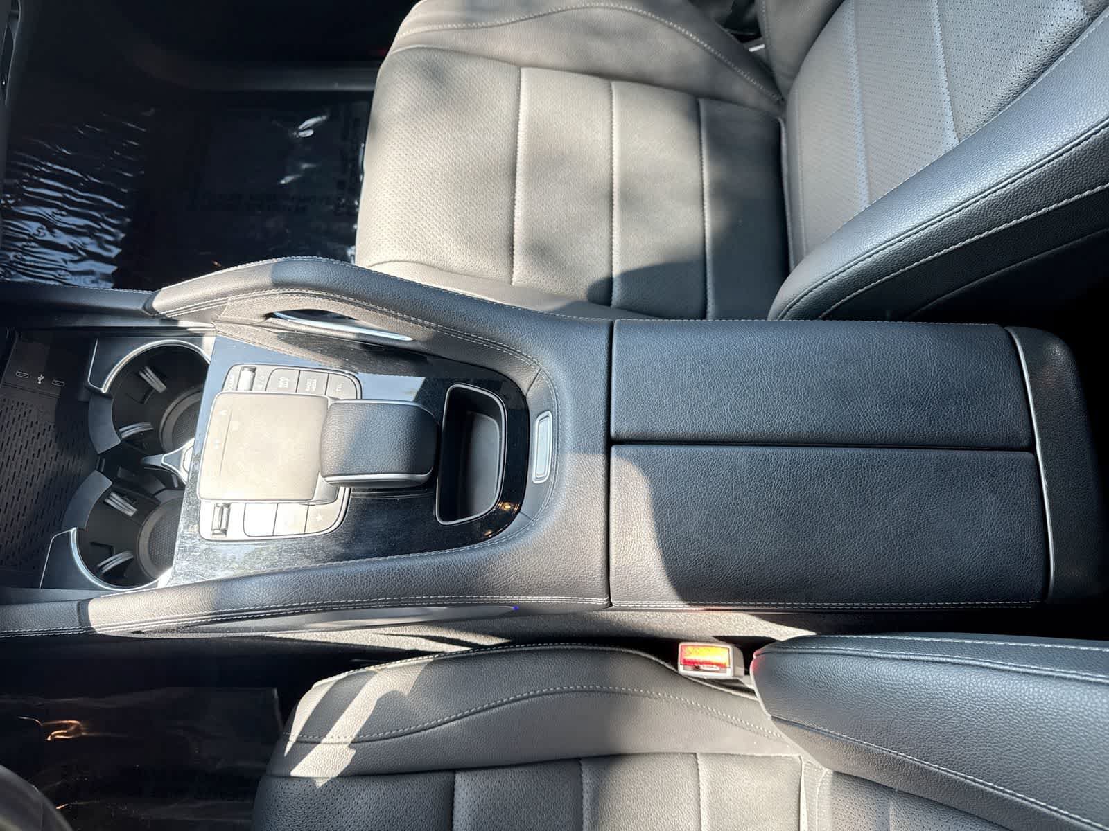 Used 2024 Mercedes-Benz GLE 450 4MATIC image 34
