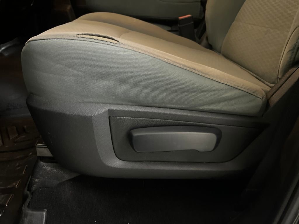 Used 2018 RAM 2500 Tradesman w/ Chrome Appearance Group image 81