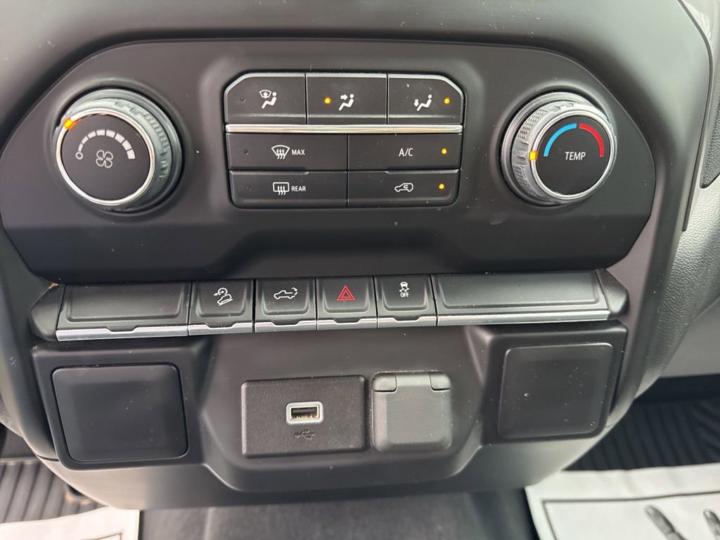 Used 2019 Chevrolet Silverado 1500 Custom Trail Boss w/ Custom Convenience Package image 20