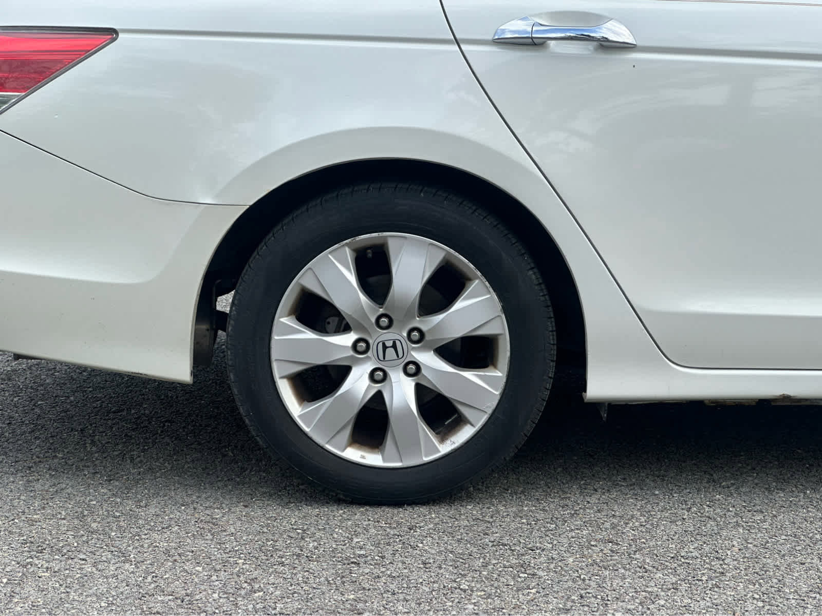 Used 2009 Honda Accord EX-L image 24