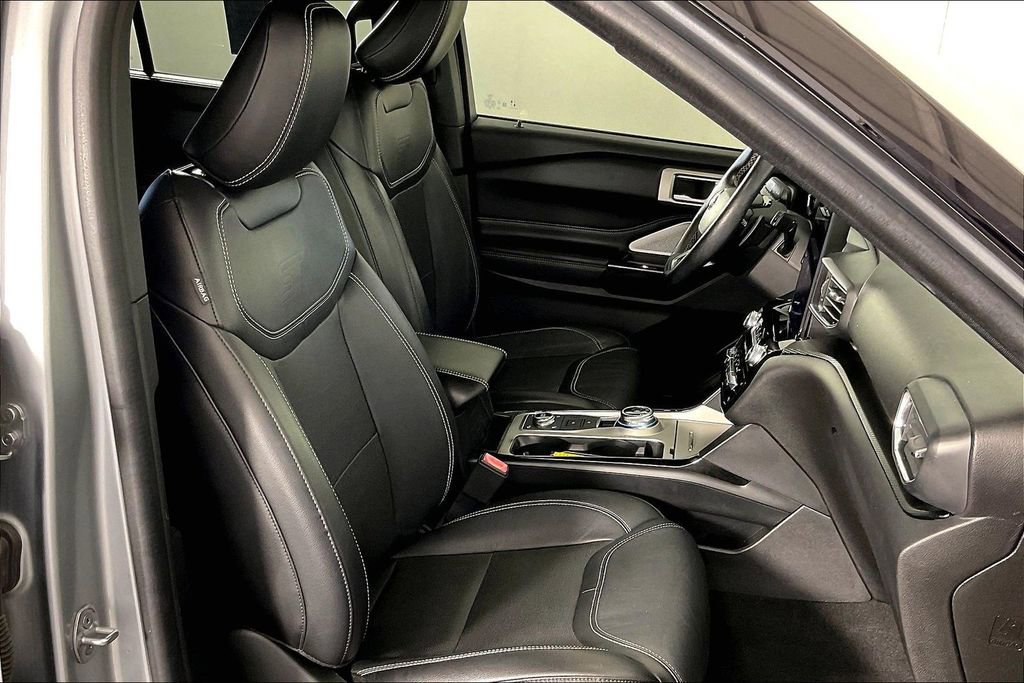 Used 2022 Ford Explorer ST w/ Equipment Group 401A image 10