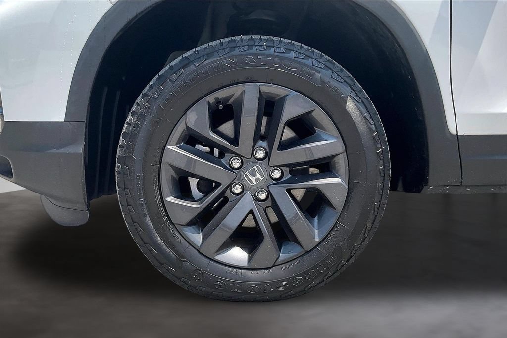 Used 2024 Honda Ridgeline Sport image 32