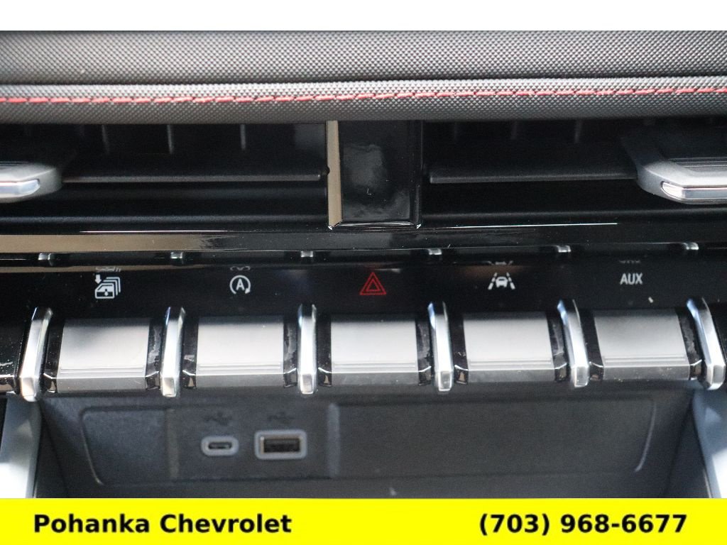 Used 2026 Chevrolet Colorado Z71 w/ Z71 Convenience Package 2 AWD/4WD image 16
