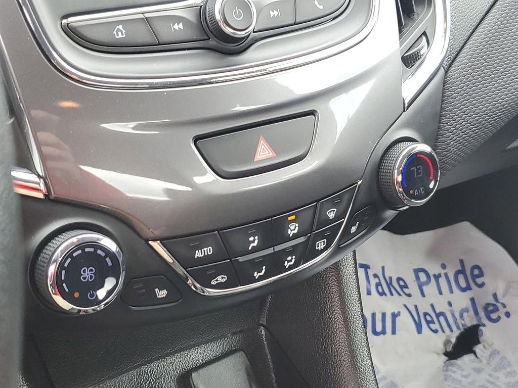 Used 2019 Chevrolet Cruze LT FWD image 15