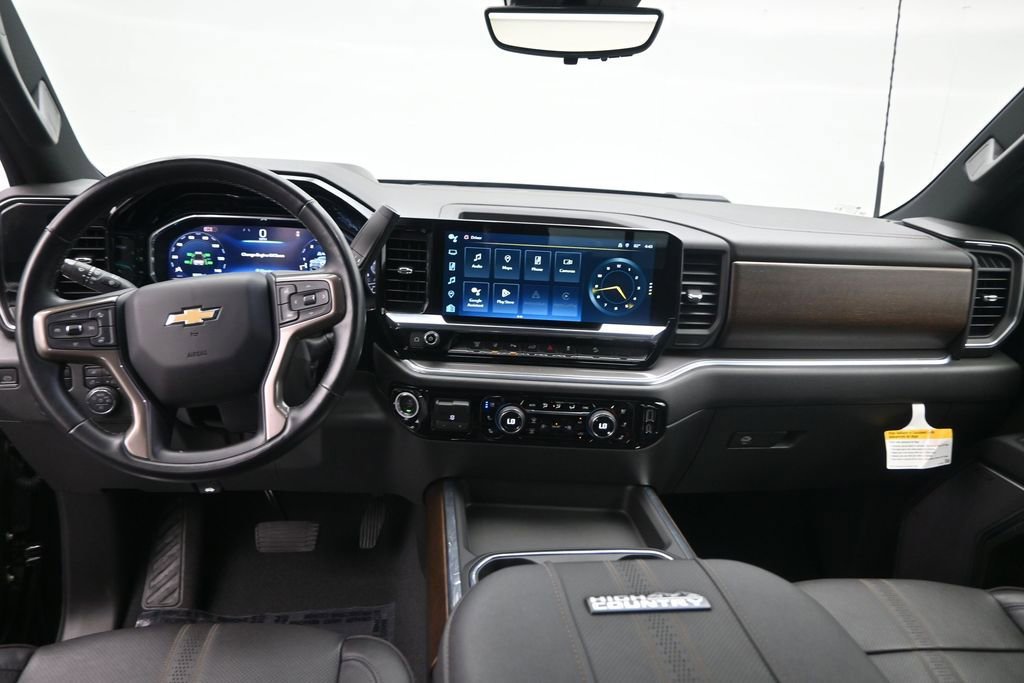 Used 2024 Chevrolet Silverado 2500 High Country w/ High Country Premium Package AWD/4WD image 14