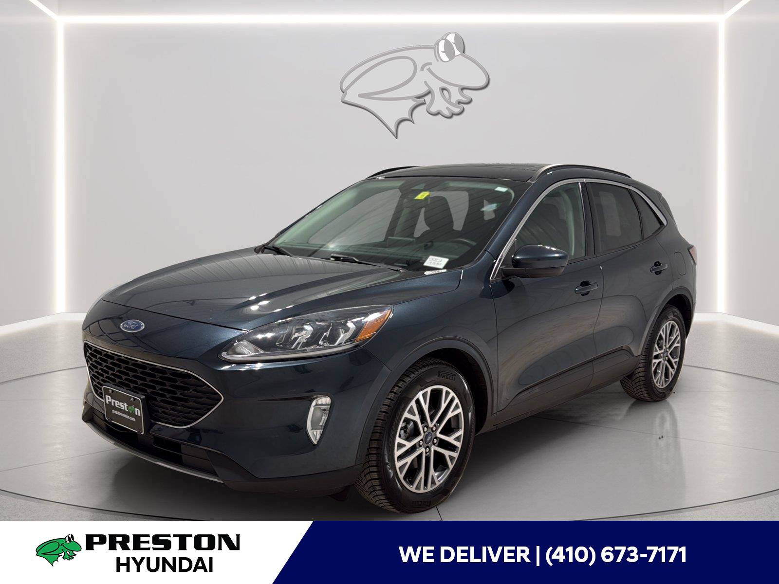 Used 2022 Ford Escape SEL w/ Technology Package