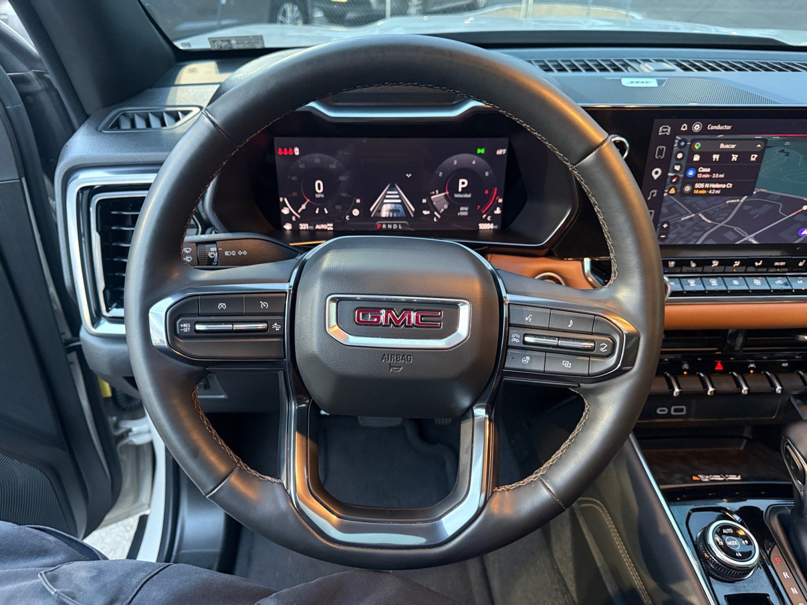 Used 2026 GMC Canyon AT4 w/ Technology Plus Package AWD/4WD image 9
