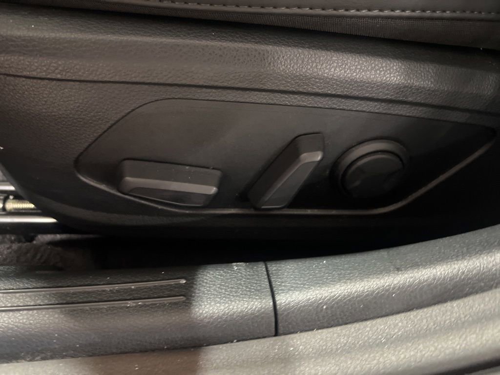 Certified 2025 Kia K5 GT-Line image 48