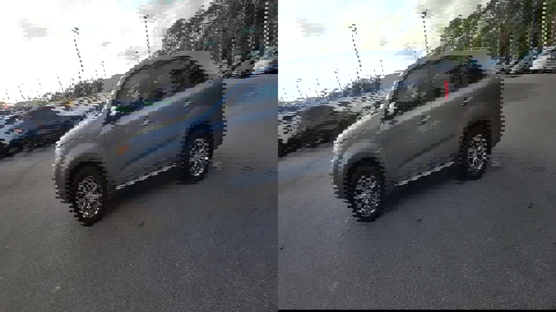 Used 2011 Kia Sorento EX w/ Limited Pkg image 19