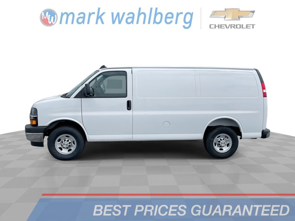 New 2025 Chevrolet Express 2500 w/ Driver Convenience Package RWD video 1