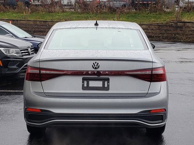 New 2026 Volkswagen Jetta SE image 4