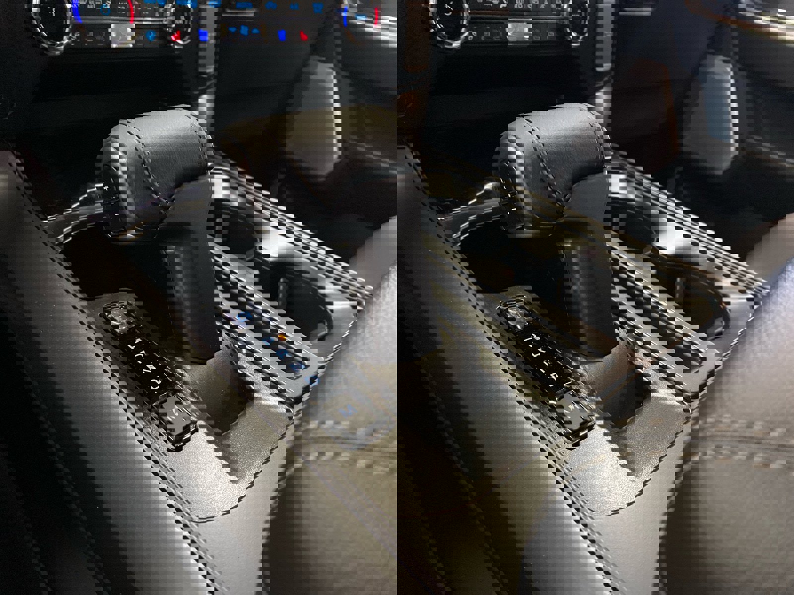 New 2025 Ford F150 Lariat w/ Equipment Group 502A High image 24