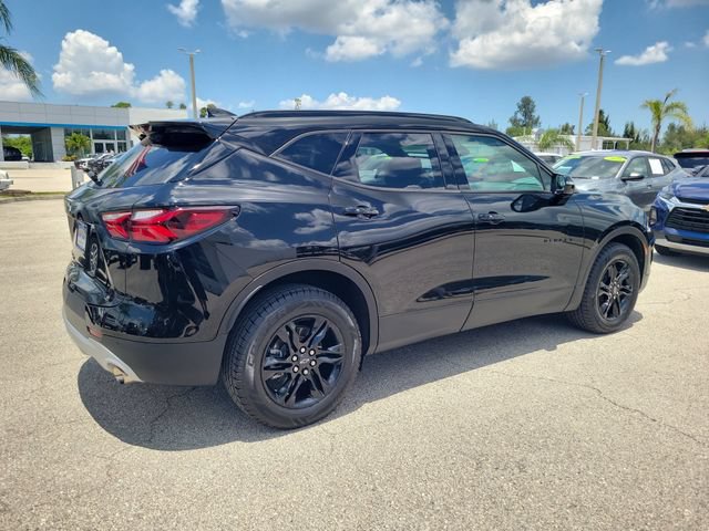 Used 2021 Chevrolet Blazer LT AWD/4WD image 4