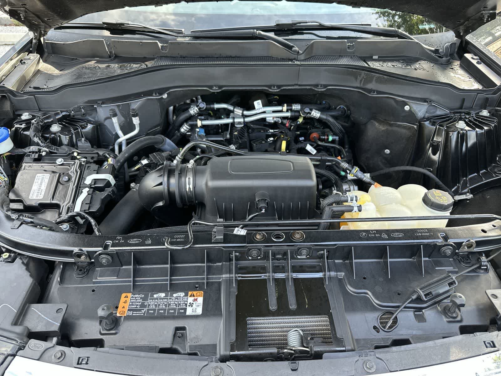Used 2023 Ford Explorer XLT RWD image 13