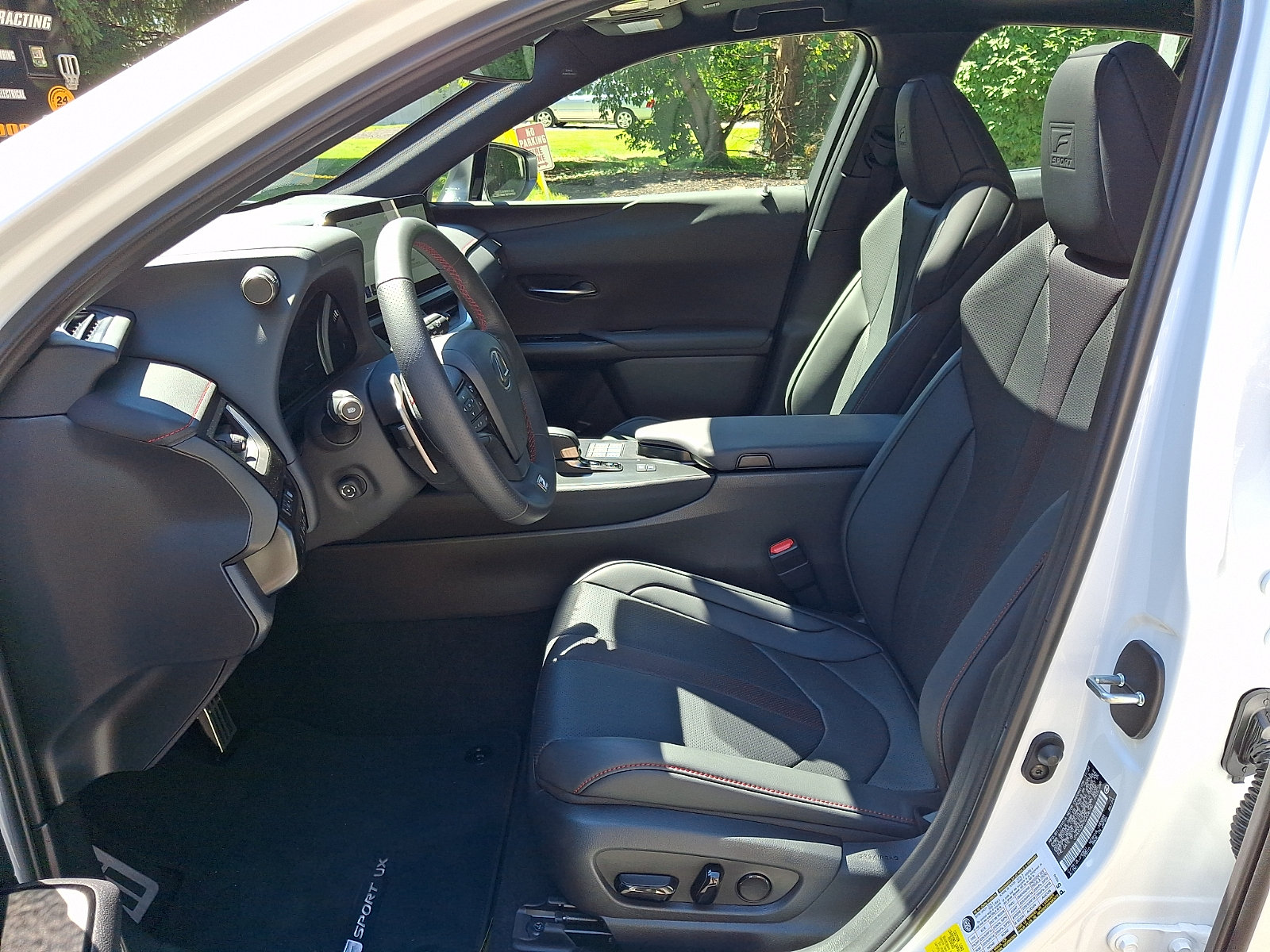 Used 2025 Lexus UX 300h AWD w/ Accessory Package (Z2) image 13