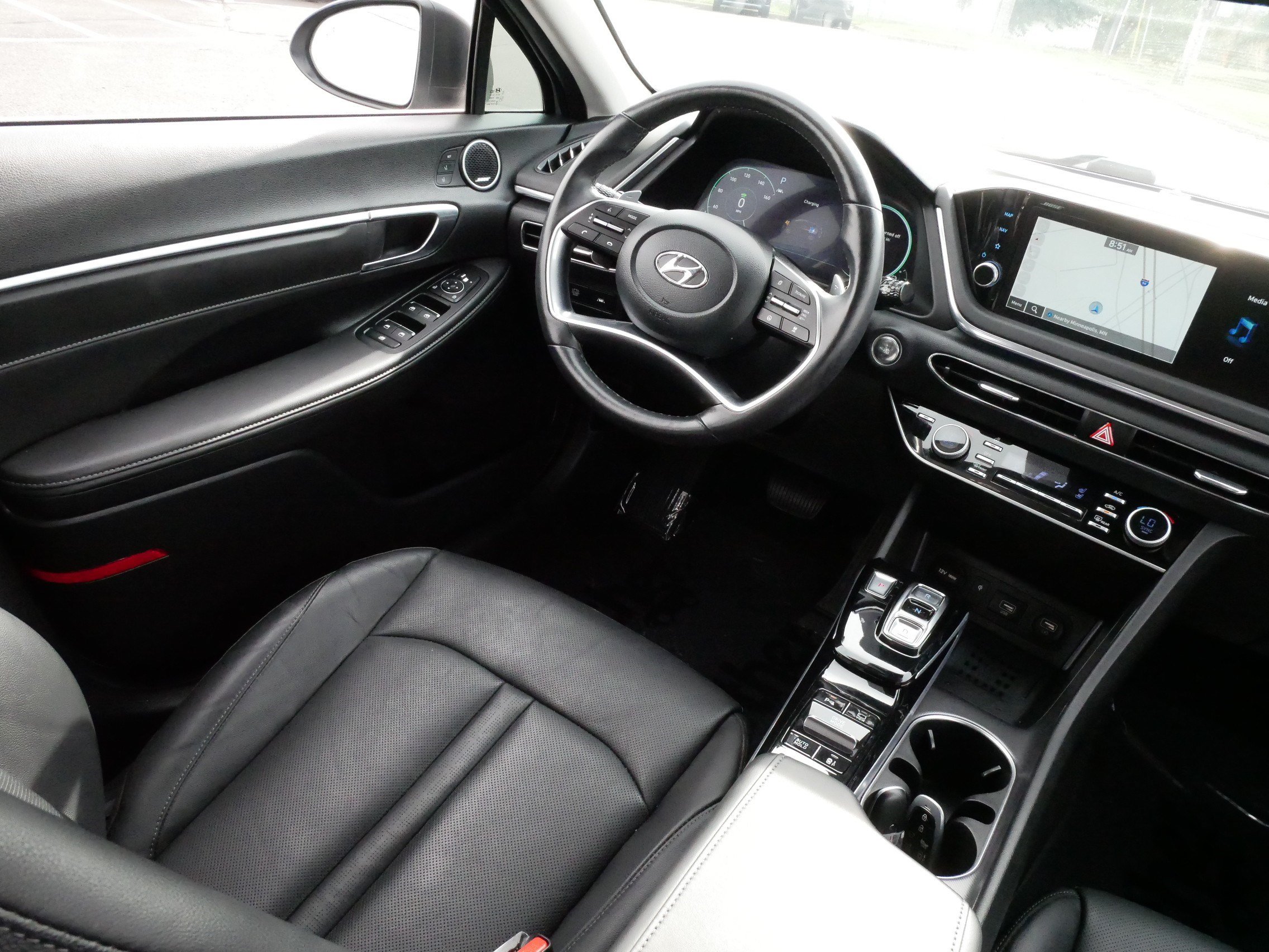 Used 2023 Hyundai Sonata Limited FWD image 9