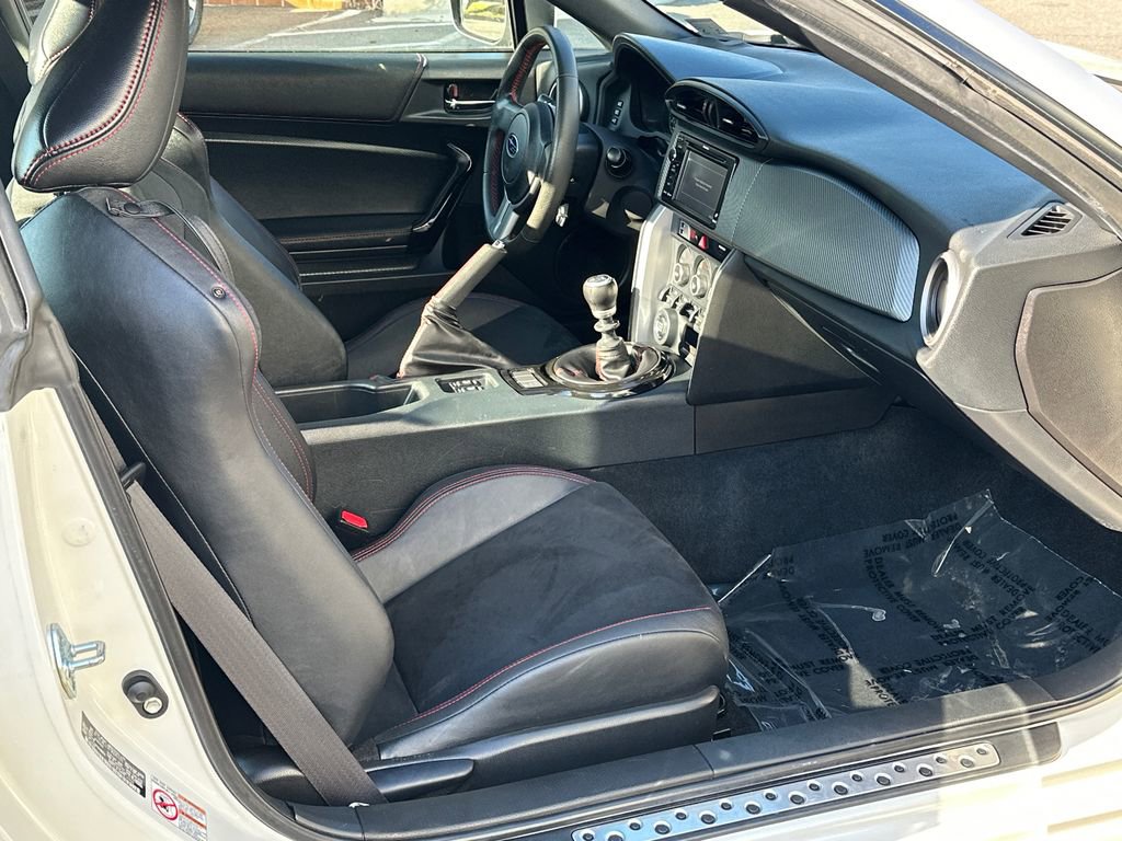 Used 2015 Subaru BRZ Limited RWD image 10