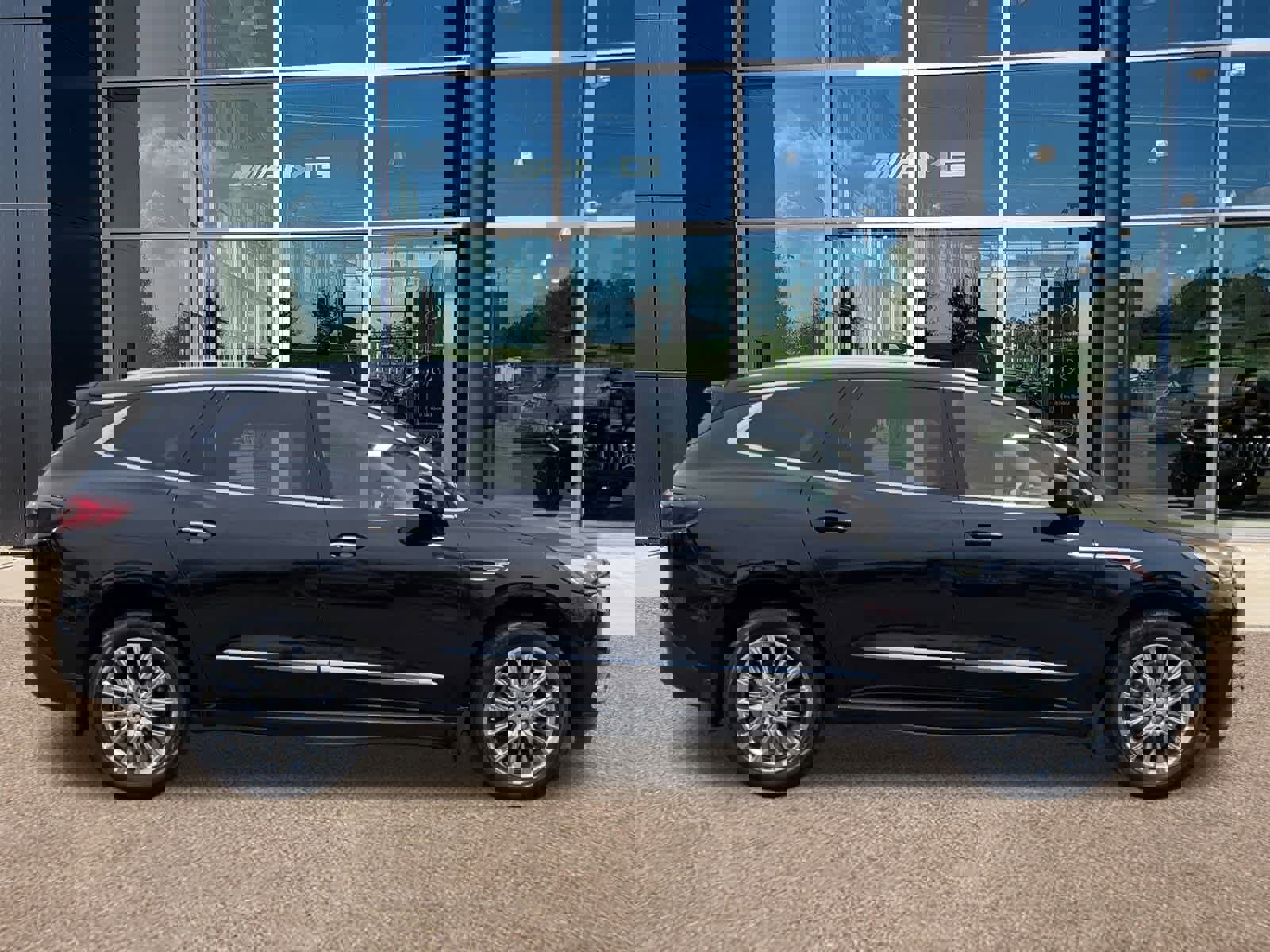 Used 2021 Buick Enclave Essence w/ LPO, Floor Liner Package image 5