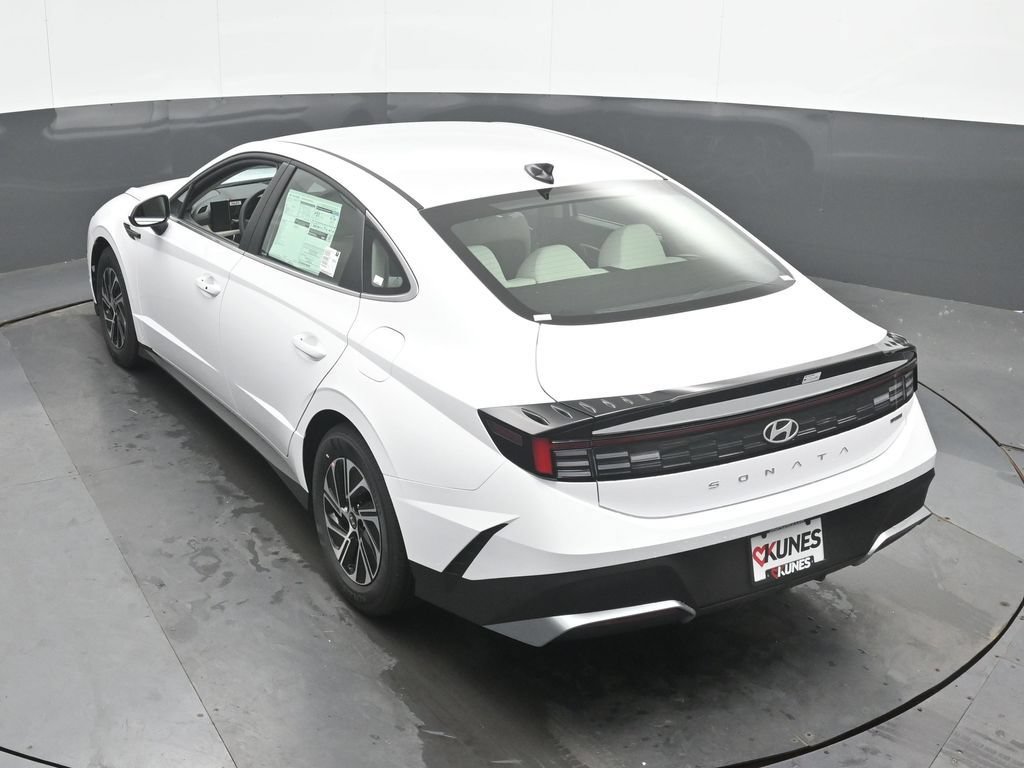 New 2026 Hyundai Sonata Blue FWD image 37