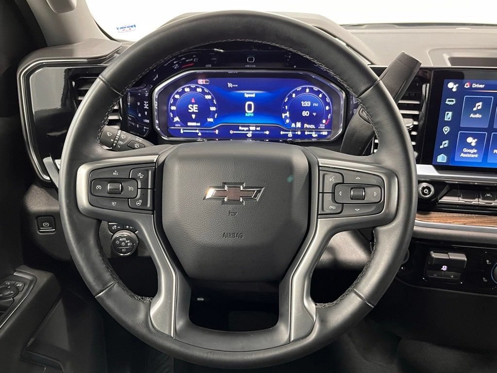 Used 2024 Chevrolet Silverado 1500 RST AWD/4WD image 16