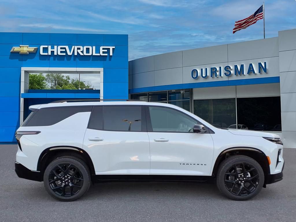 New 2026 Chevrolet Traverse RS FWD image 2