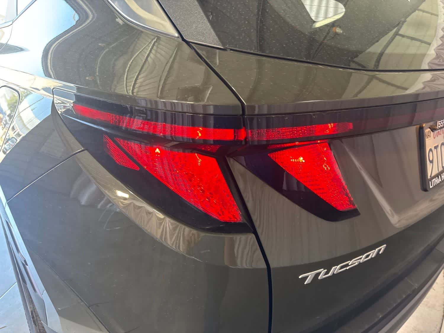 Certified 2025 Hyundai Tucson SE AWD/4WD image 12