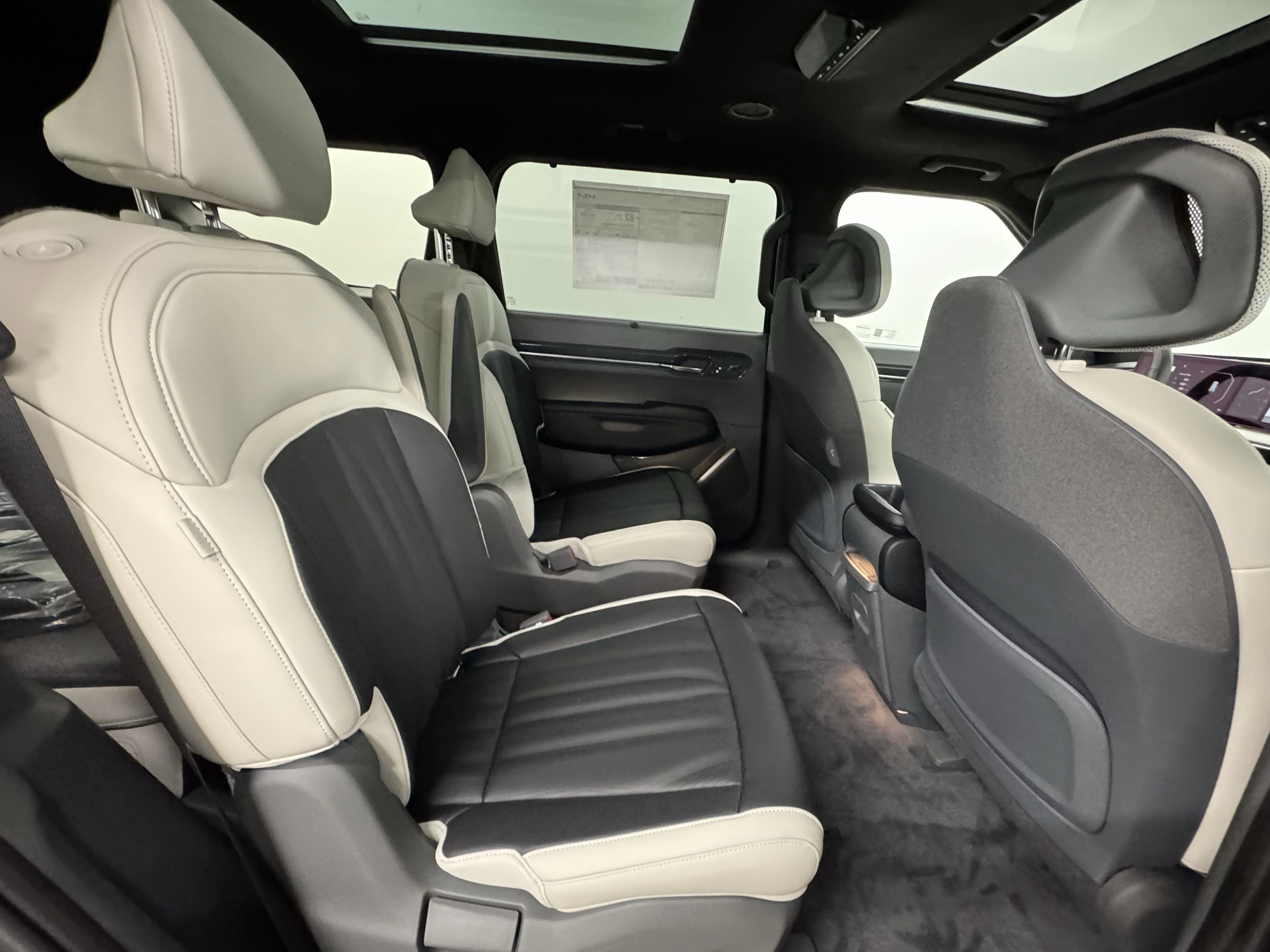 New 2026 Kia EV9 GT-Line image 24