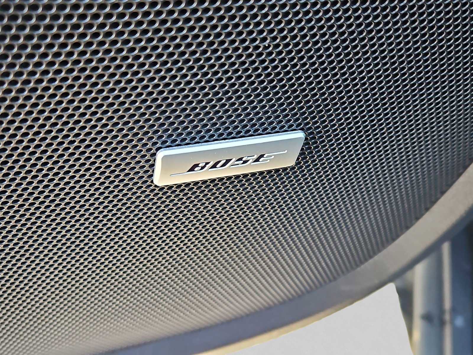 Used 2021 Chevrolet Traverse LT w/ LT Premium Package image 19