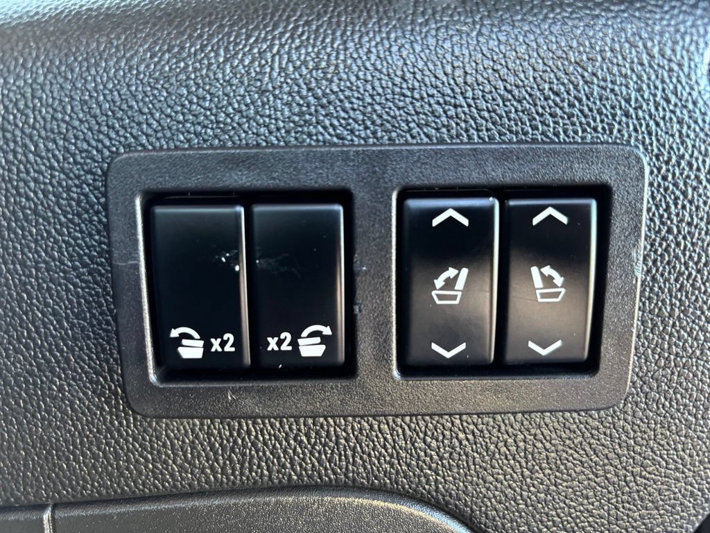 Used 2020 GMC Yukon XL Denali w/ Denali Ultimate Package AWD/4WD image 6