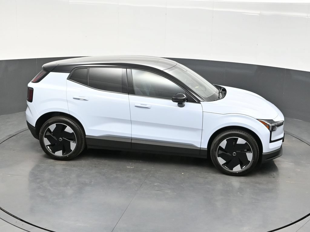New 2026 Volvo EX30 Plus w/ Climate Package RWD image 23