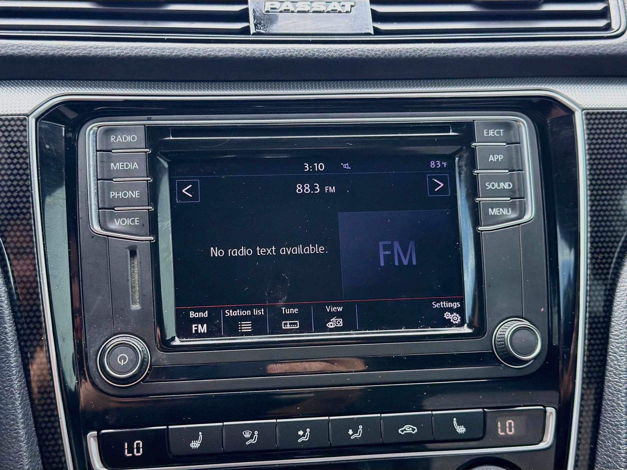Used 2018 Volkswagen Passat GT FWD image 29